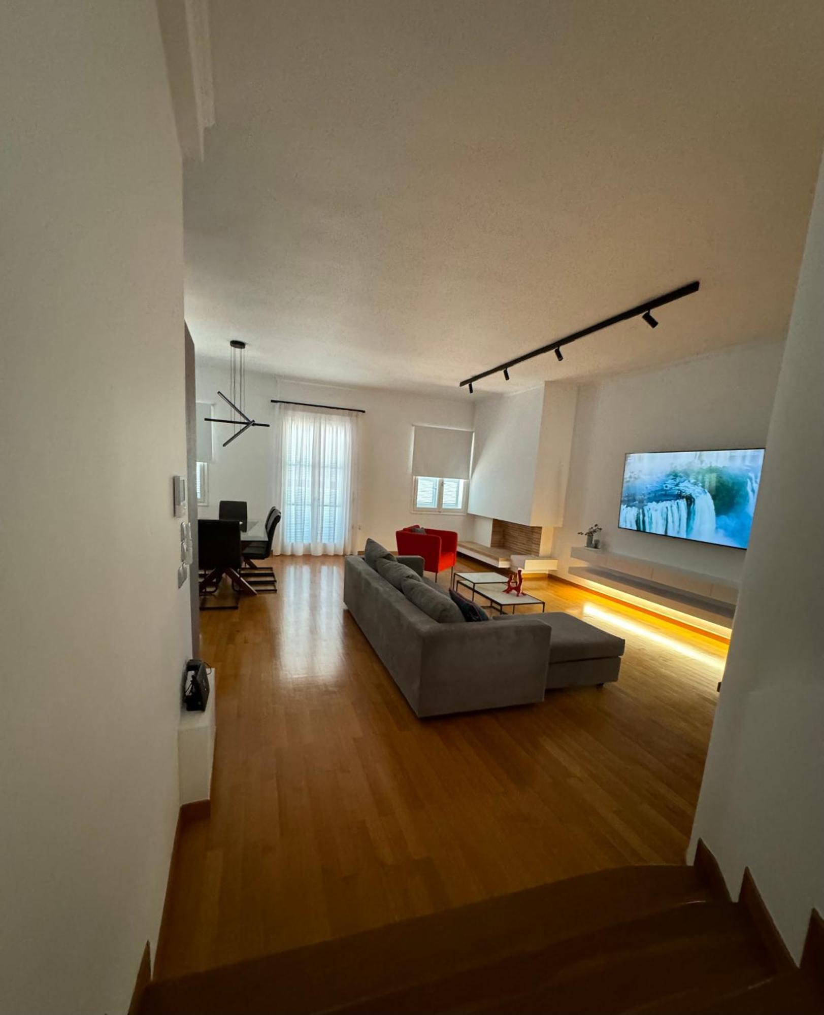 S&F Luxury Apartment نافبليو المظهر الخارجي الصورة
